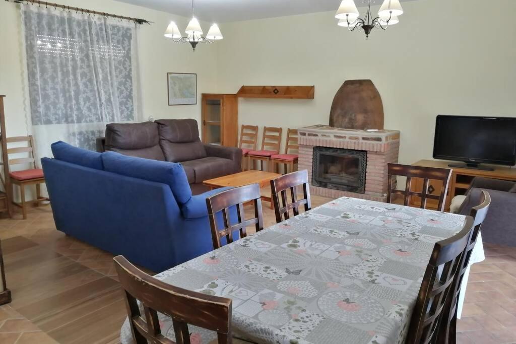 فيلا Casa Cijararural Pantano de Cijara المظهر الخارجي الصورة